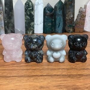 (1) Crystal  Love Bear Carving